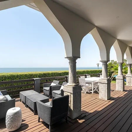 Villa Blissful Seafront